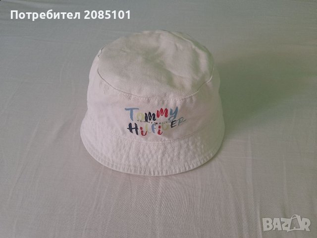 Детска шапка Tommy Hilfiger, снимка 1 - Други - 41808350