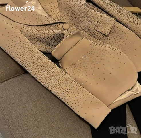 Сако с камъни, S-M размер, снимка 2 - Сака - 51946187