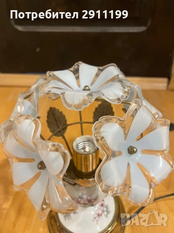 Красива настолна лампа, снимка 4 - Настолни лампи - 53785480