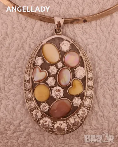 Сребърен пендатив с цветен седеф и циркони