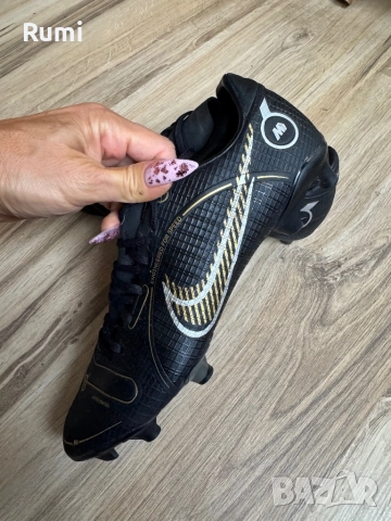 Оригинални бутонки Nike Mercurial Vapor FG/MG ! 40 н, снимка 4 - Футбол - 52188686