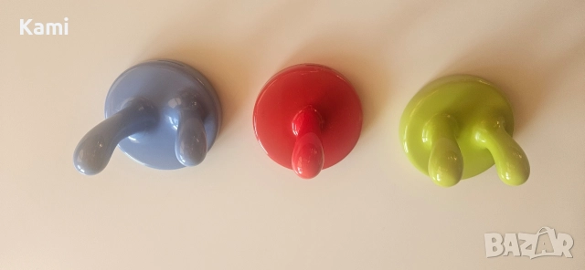 Три нови цветни закачалки за стена , снимка 3 - Закачалки - 52833741