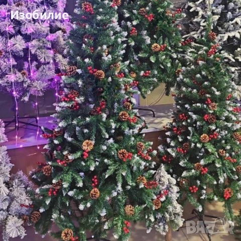 Изкуствена елха Luxury Diamond с червен глог и шишарки, снимка 7 - Декорация за дома - 52386817
