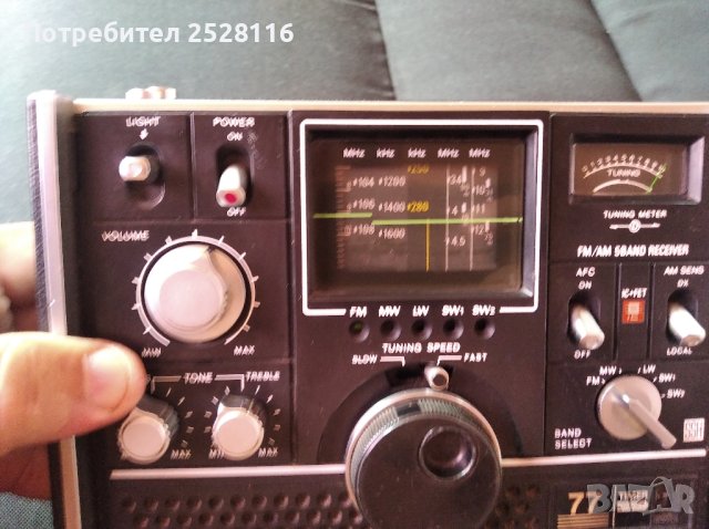 Sony icf-5800L, снимка 3 - Ресийвъри, усилватели, смесителни пултове - 41951238