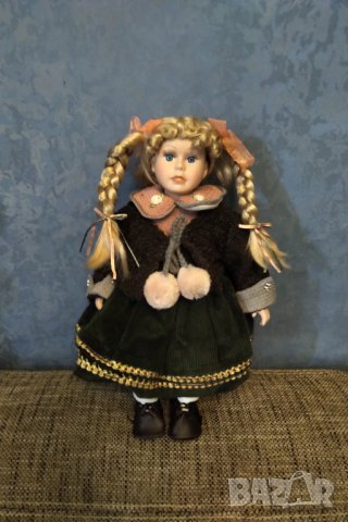 Порцеланова кукла