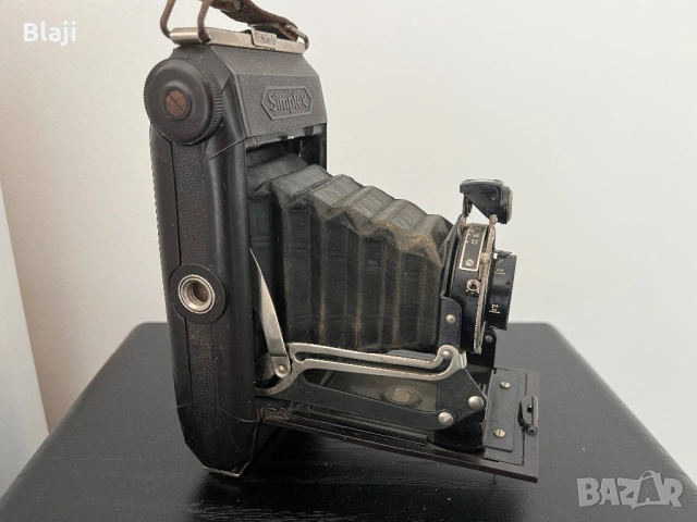 Стар фотоапарат, снимка 7 - Антикварни и старинни предмети - 53792980
