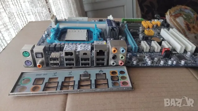 Дънна платка Gigabyte GA-MA770T-UD3P Socket AM3