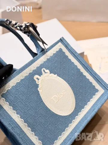 Christian Dior Дамска чанта, кожа, снимка 7 - Чанти - 56316079