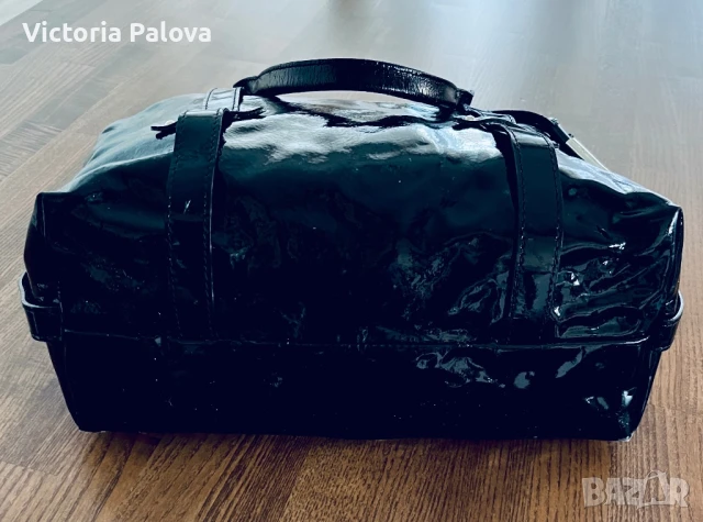 Маркова кожена чанта лак FREDERIC PARIS, снимка 10 - Чанти - 50675539