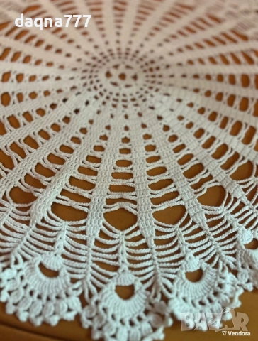 Плетена ръчно покривка за маса 20 лв, снимка 5 - Декорация за дома - 51863811