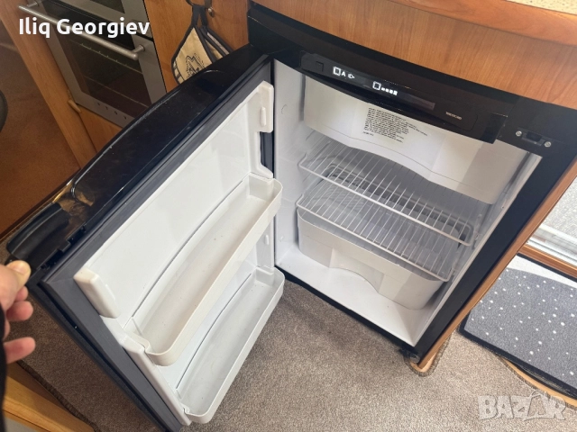 Кaравана АCE AWARD-Кралска Спалня/МOVER/СОЛАР/ФОРСЕЛТ/TV/DVD/Инвертор 220v/FULL MAX/КАТО НОВА, снимка 8 - Каравани и кемпери - 52718350