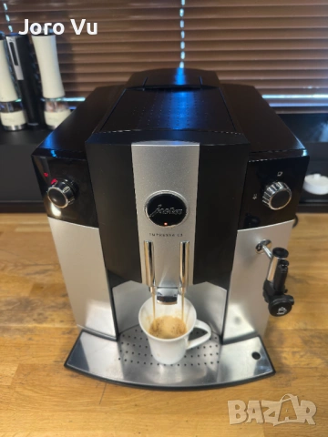 Jura Impresa C5, снимка 3 - Кафемашини - 52853385