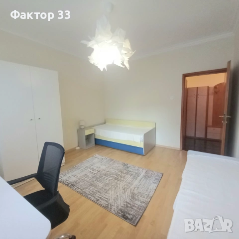 Луксозен просторен  3-стаен в Стрелбище , снимка 11 - Апартаменти - 53825487