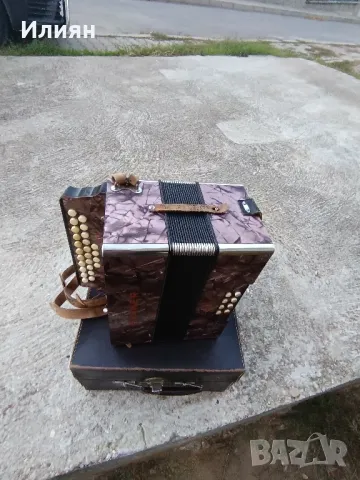Акордеон-HOHNER, снимка 7 - Акордеони - 47657824