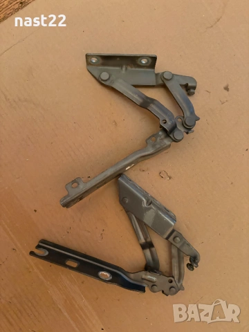 Панти за преден капак  Фолксваген Голф 5 VW/GOLF5 хечбек, снимка 4 - Части - 53192543