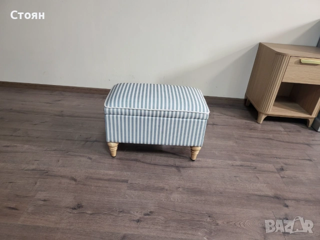Табуретка от плат на райета цвят сив и кремав, снимка 9 - Дивани и мека мебел - 53757210
