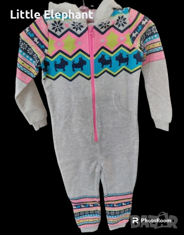 Цяла пижамка за 5-6 год мом,колекция"Winter Holidays",кученца и снежинки,Англия/нова