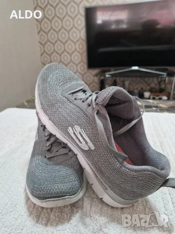 Sketchers Дамски олекотени маратонки