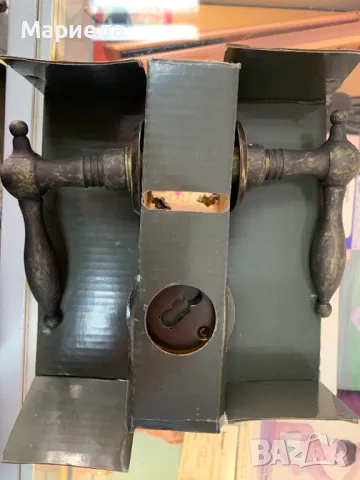 Винтидж дръжки за врата Yale, снимка 6 - Други стоки за дома - 50096450