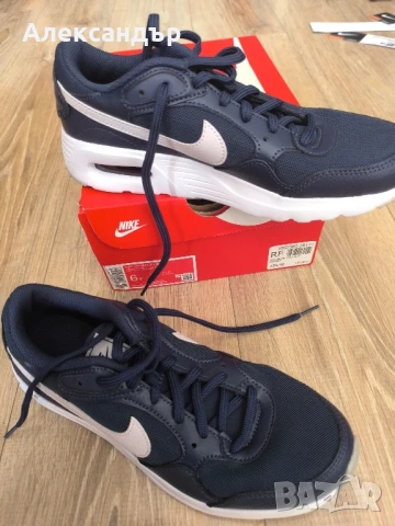 нови Найк Nike air max 38,5номер маратонки сникърси trainers , снимка 4 - Детски маратонки - 50534177