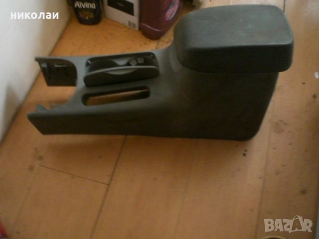 подлакътник за джип кола , снимка 4 - Аксесоари и консумативи - 52320997