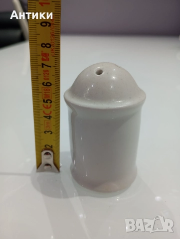 Стара порцеланова солница маркирана , снимка 3 - Други - 52553733
