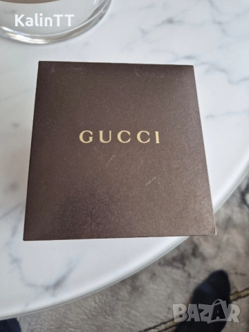 Дамски часовник Gucci, снимка 4 - Дамски - 52451222