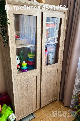 Секция със стъкло 