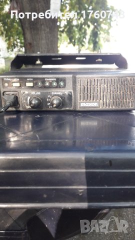 Радиостанция MAXON 4 канална/150 мегахерца , снимка 2 - Друга електроника - 42235336
