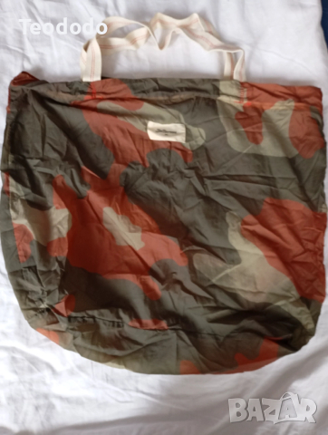 Дамски чанти и чанти за пазаруване , снимка 7 - Чанти - 53725434