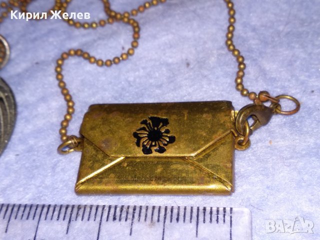 СТАРО МАЙСТОРСКО УКРАШЕНИЕ МЕДАЛЬОН МАЙСЕН ГЕРМАНИЯ с МАРКИРОВКА и РЕТРО МИНИ ЧАНТИЧКА УНИКАТ 37057, снимка 16 - Антикварни и старинни предмети - 39941501