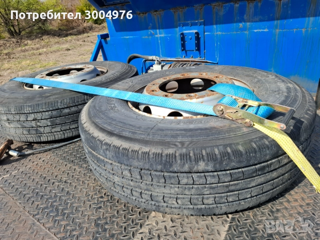 Продавам 2 бр. Гуми и джанти 315/80/22.5 за камион, снимка 2 - Гуми и джанти - 52696081