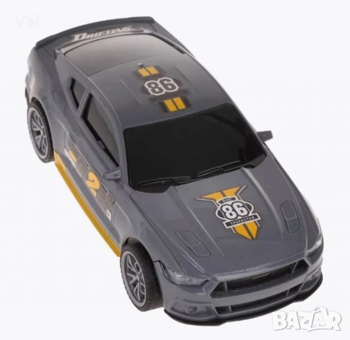 Състезателна кола със светлина и звук