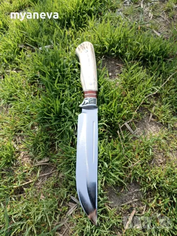 Ловджийски нож с дръжка от еленов рог и стомана 440 C , снимка 12 - Ножове - 49716197