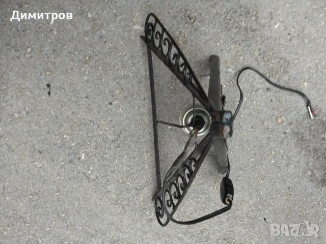 Стенен полюлей, снимка 1