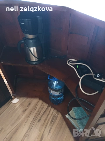 Комплект от ъглова витрина с барплот, снимка 3 - Секции и витрини - 53246109