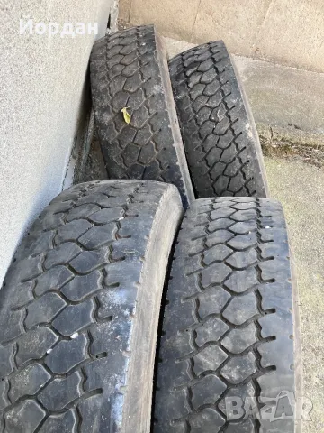 Гуми 245/70/19.50, снимка 4 - Гуми и джанти - 47758152