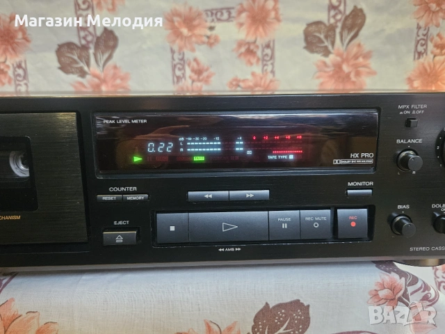 Триглав касетен дек SONY TC-K490 Black В перфектно техническо и много добро визуално състояние., снимка 4 - Декове - 27904632