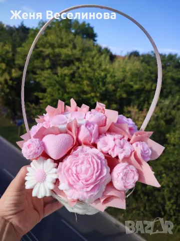 Кошница с розови ароматни сапунчета, снимка 1