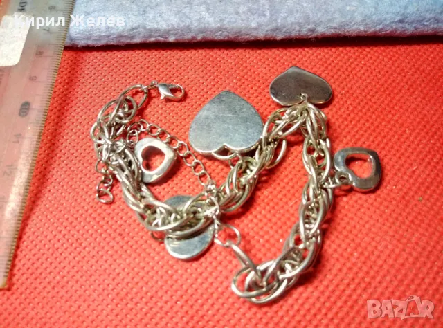 СИМПАТИЧНА СРЕБРИСТА ВИНТИДЖ АРТ ГРИВНА БЛАГОРОДНА СТОМАНА със СЪРЧИЦА 37403, снимка 2 - Гривни - 47336426