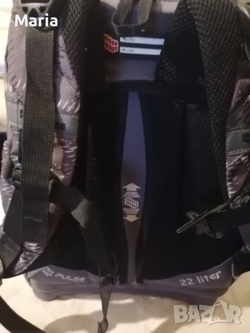 Ученическа раница Pulse с подаръци, снимка 5 - Раници - 51628784