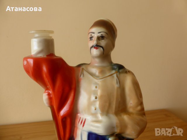 Порцеланова фигура-бутилка Украйна 1990 г 4, снимка 2 - Антикварни и старинни предмети - 44456853
