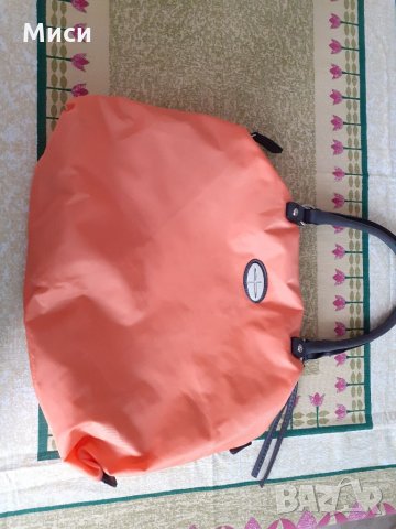 Оранжева дамска чанта