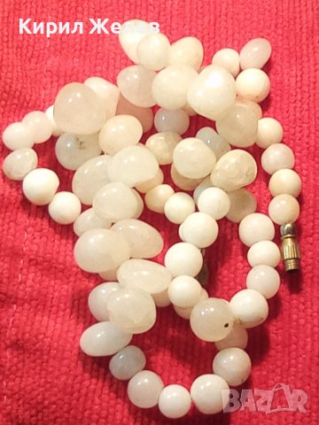 АРТ КОЛИЕ от МЛЕЧЕН БЯЛ КВАРЦ ПОЛУСКЪПОЦЕНЕН КАМЪК РЪЧНО НАНИЗАНО 16561, снимка 17 - Колиета, медальони, синджири - 30691365