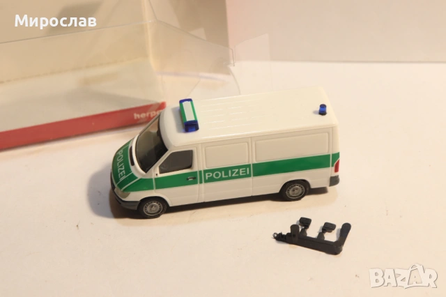 HERPA H0 1/87 MERCEDES SPRINTER POLICE КОЛИЧКА МОДЕЛ, снимка 2 - Колекции - 53328424