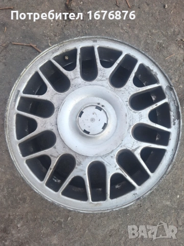 Продавам една джанта BBS за Голф 3 ГТИ.