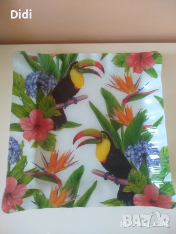 Стъклен поднос Чиния 