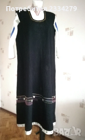 Автентична женска носия ,,тронска", снимка 4 - Антикварни и старинни предмети - 53231445