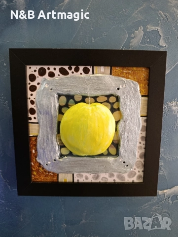 картина скулптура ябълка