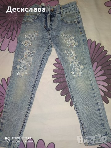 Страхотни детски дънки в отлично състояние, снимка 1